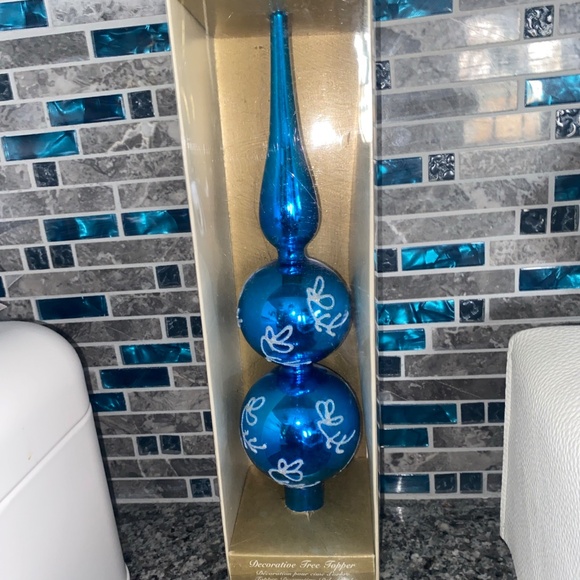 Christmas Tree Topper Blue Glass White Snowflakes - Picture 2 of 2